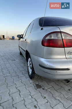 Седан Daewoo Lanos 2002 в 