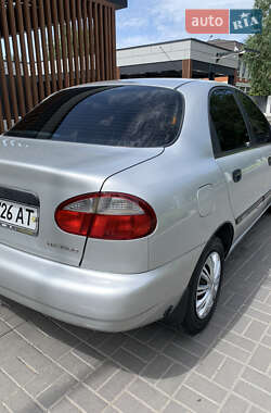 Седан Daewoo Lanos 2003 в 