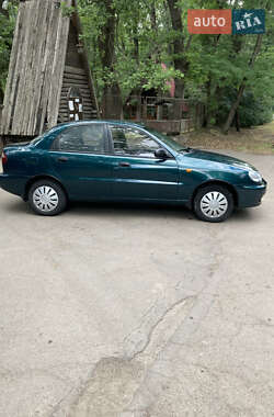 Седан Daewoo Lanos 2004 в 