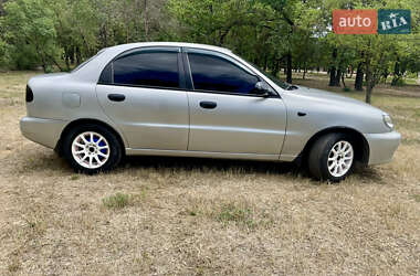 Седан Daewoo Lanos 2004 в 
