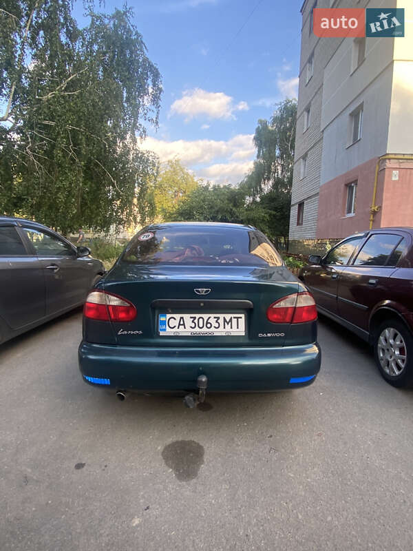 Седан Daewoo Lanos 1998 в Каневе