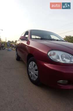 Седан Daewoo Lanos 2006 в Южноукраїнську
