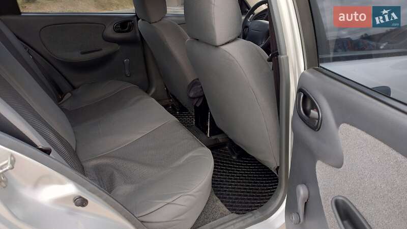 Седан Daewoo Lanos 2008 в Дрогобыче