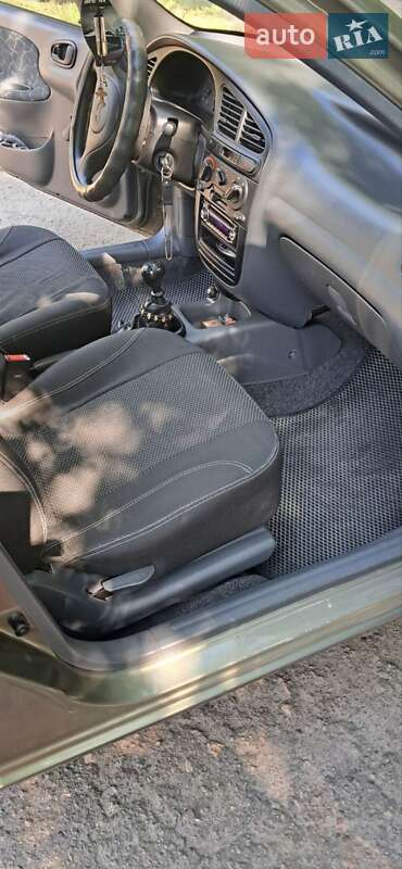 Хэтчбек Daewoo Lanos 2003 в Днепре