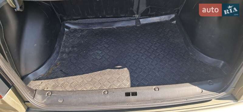 Хэтчбек Daewoo Lanos 2003 в Днепре