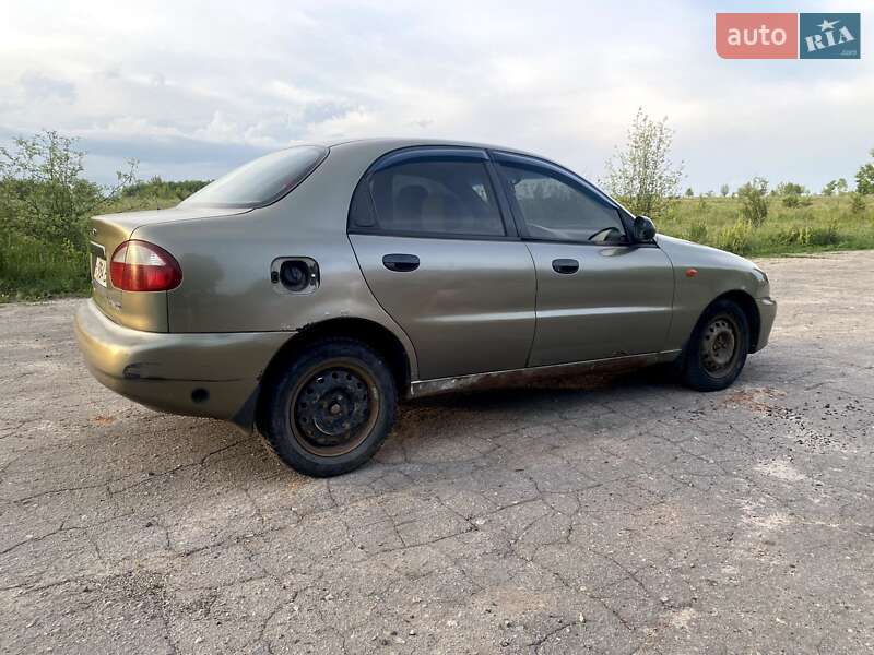 Седан Daewoo Lanos 2002 в Мерефа