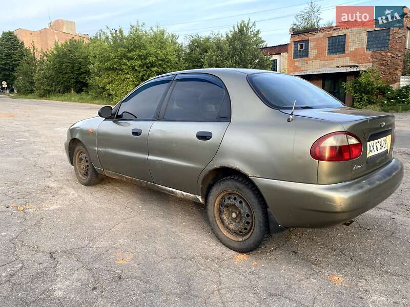 Седан Daewoo Lanos 2002 в Мерефа