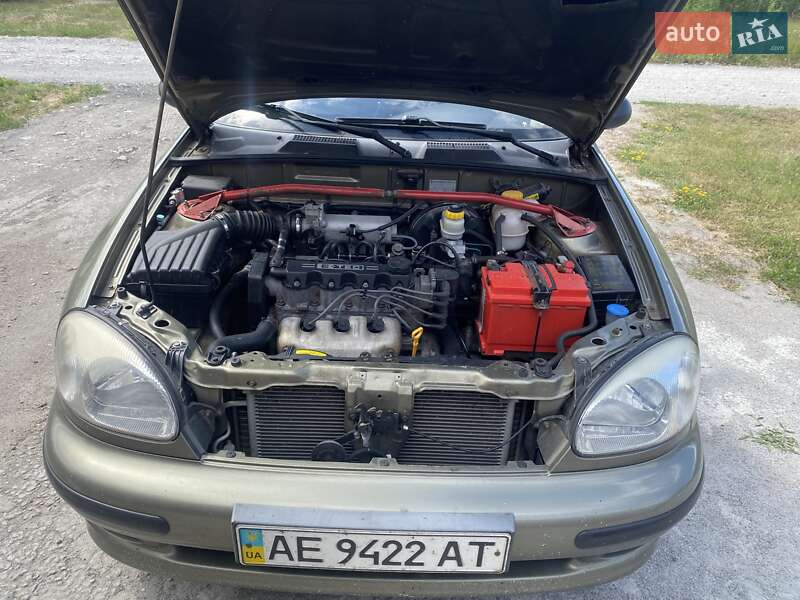 Седан Daewoo Lanos 2006 в Новомосковске