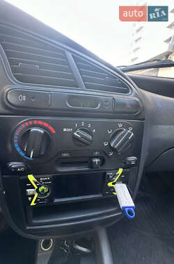 Седан Daewoo Lanos 2012 в 