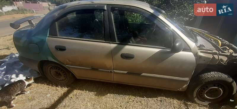Daewoo Lanos 2004