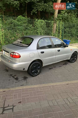 Седан Daewoo Lanos 2003 в 