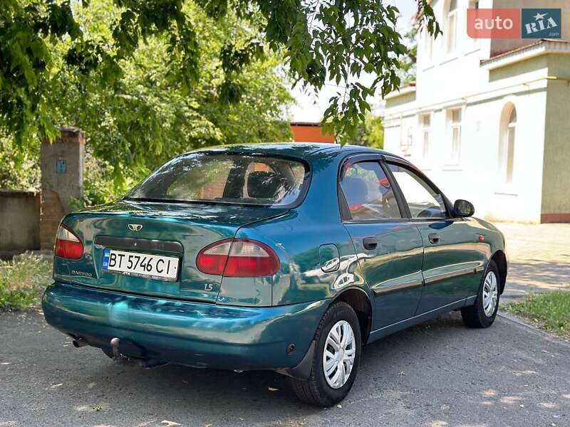 Седан Daewoo Lanos 2003 в Николаеве