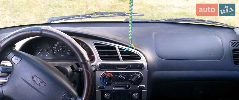 Хэтчбек Daewoo Lanos 2003 в Киеве