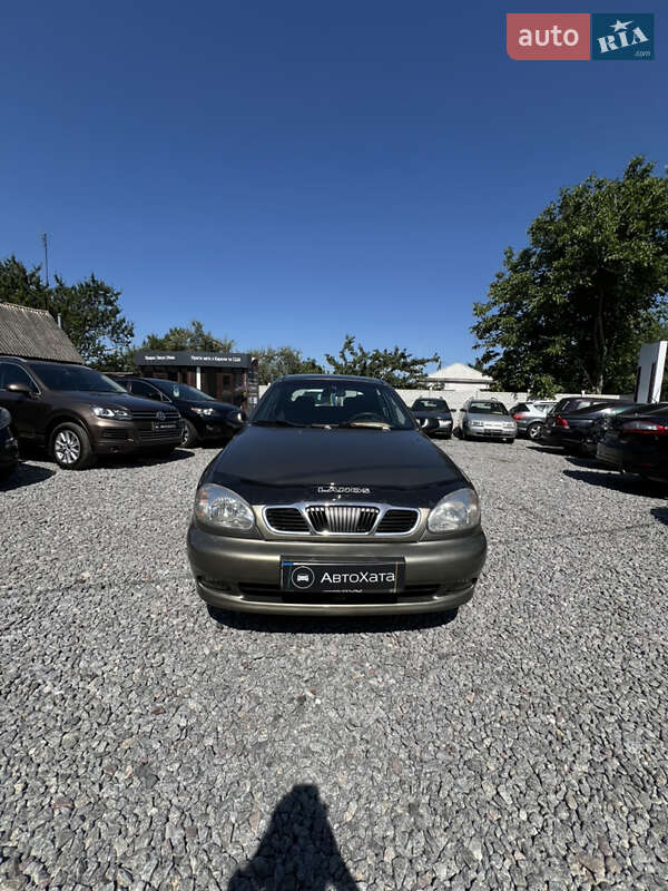Хетчбек Daewoo Lanos 2001 в Дергачах