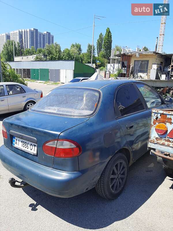 Седан Daewoo Lanos 2006 в Киеве