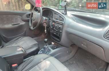 Седан Daewoo Lanos 2002 в 