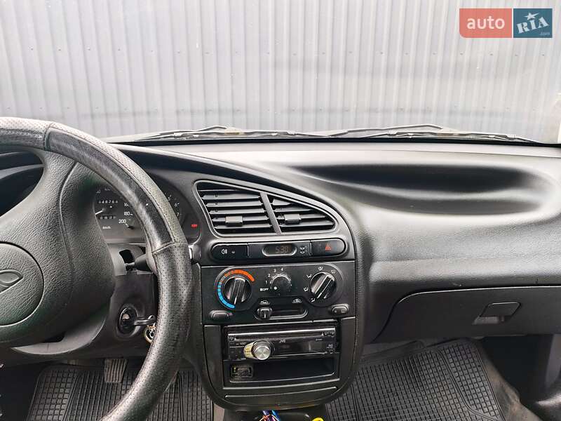 Седан Daewoo Lanos 2006 в Дніпрі