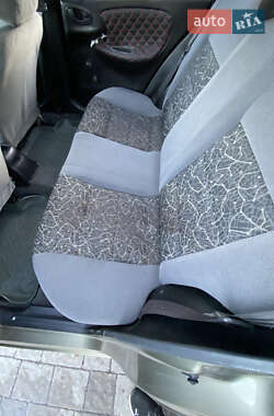 Седан Daewoo Lanos 2004 в 