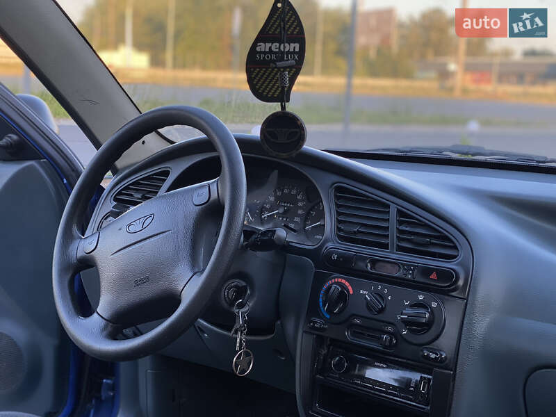 Седан Daewoo Lanos 2006 в Дніпрі