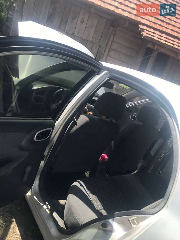 Седан Daewoo Lanos 2007 в Славском