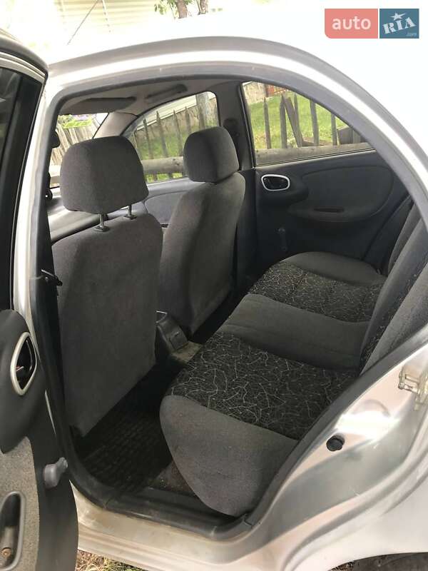 Седан Daewoo Lanos 2007 в Славском