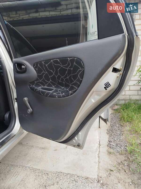 Седан Daewoo Lanos 2004 в Павлограде фото 8 Седан Daewoo Lanos 2004 в Павлограде