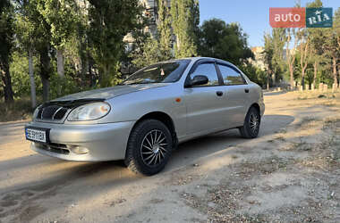 Седан Daewoo Lanos 2004 в Миколаєві