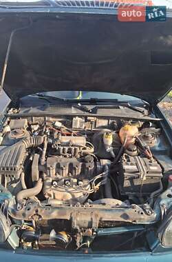 Седан Daewoo Lanos 2004 в 