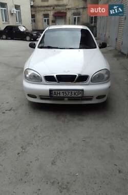Седан Daewoo Lanos 1998 в Днепре