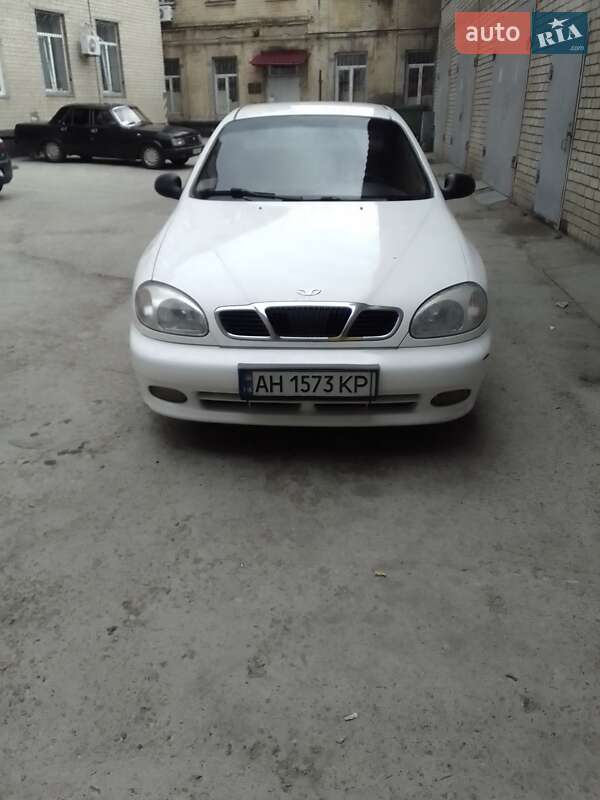 Седан Daewoo Lanos 1998 в Днепре