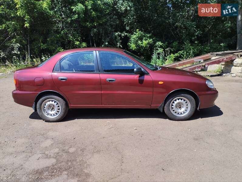 Седан Daewoo Lanos 2006 в Чернігові
