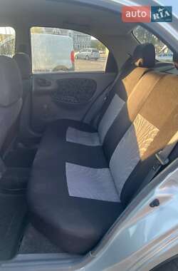 Седан Daewoo Lanos 2004 в 