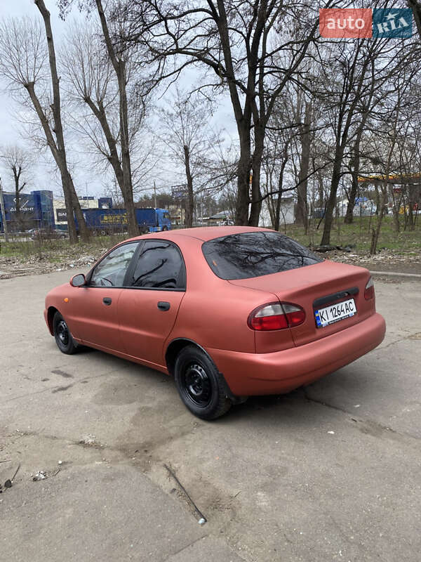 Седан Daewoo Lanos 2008 в Києві