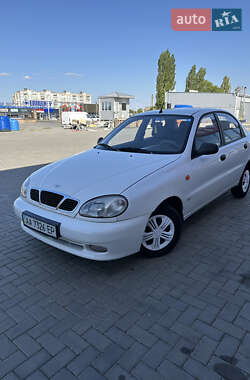 Седан Daewoo Lanos 2008 в Первомайске