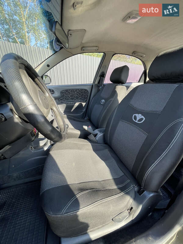 Седан Daewoo Lanos 2004 в Иршаве