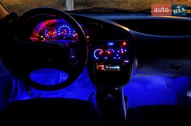 Седан Daewoo Lanos 2003 в 