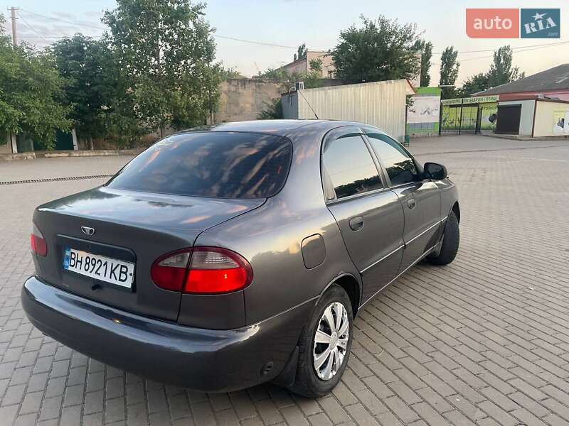 Седан Daewoo Lanos 2006 в Доброславі