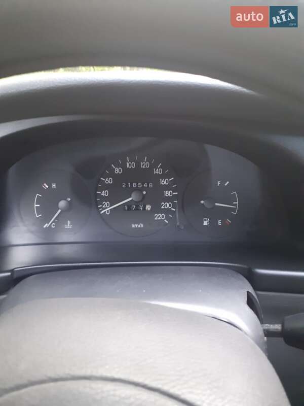 Седан Daewoo Lanos 2004 в Остер фото 3 Седан Daewoo Lanos 2004 в Остер