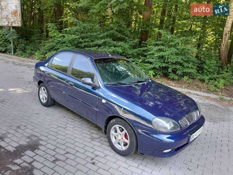 Седан Daewoo Lanos 2003 в Кременце