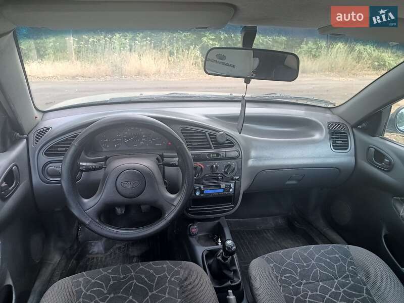 Седан Daewoo Lanos 2003 в Покровском