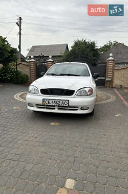 Седан Daewoo Lanos 2006 в Хотині