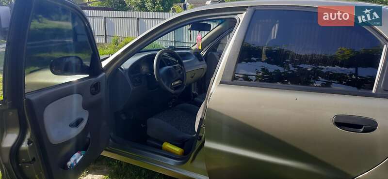 Седан Daewoo Lanos 2006 в Борщеве