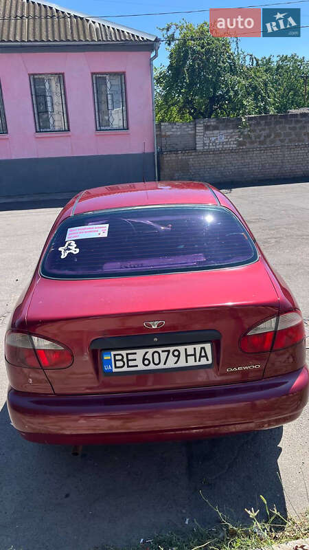 Седан Daewoo Lanos 2004 в Николаеве