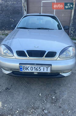 Седан Daewoo Lanos 2003 в 