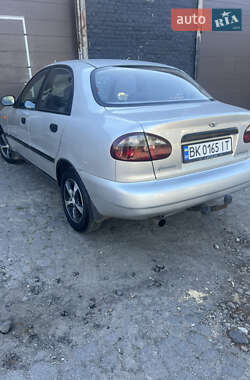 Седан Daewoo Lanos 2003 в 