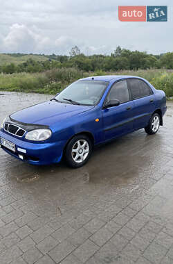 Седан Daewoo Lanos 2004 в Івано-Франківську