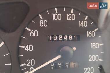 Хетчбек Daewoo Lanos 2001 в 