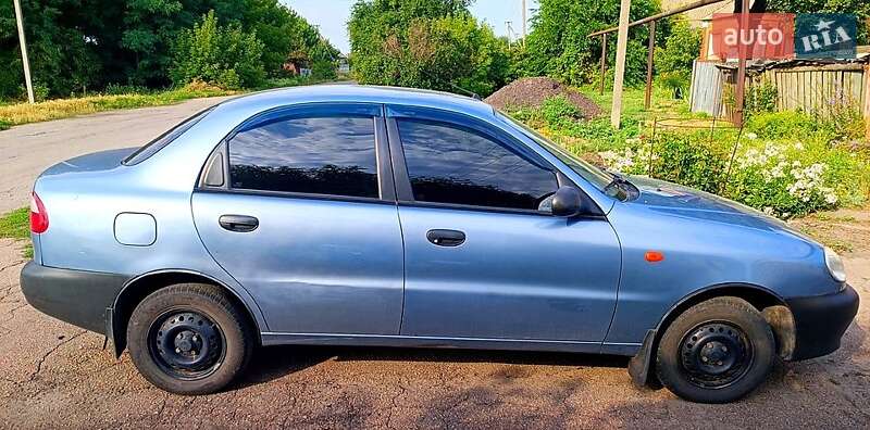 Седан Daewoo Lanos 2008 в Павлограді