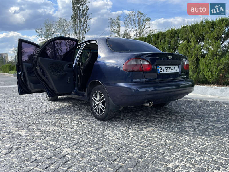 Седан Daewoo Lanos 2003 в Полтаві