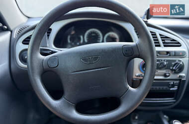 Седан Daewoo Lanos 2004 в 